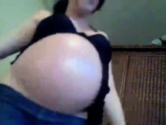 Gorgeous Pregnant Girls On Webcam 13